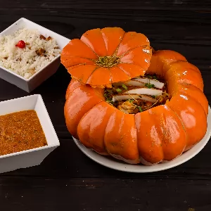 Moqueca na moranga